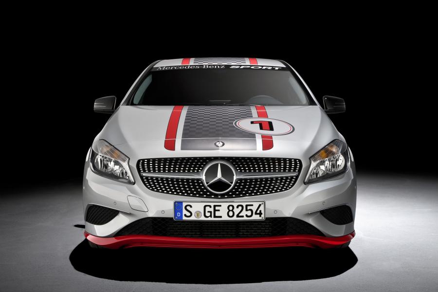  Mercedes-Benz A-Class Sport 2013 года  (фото 4 из 6)